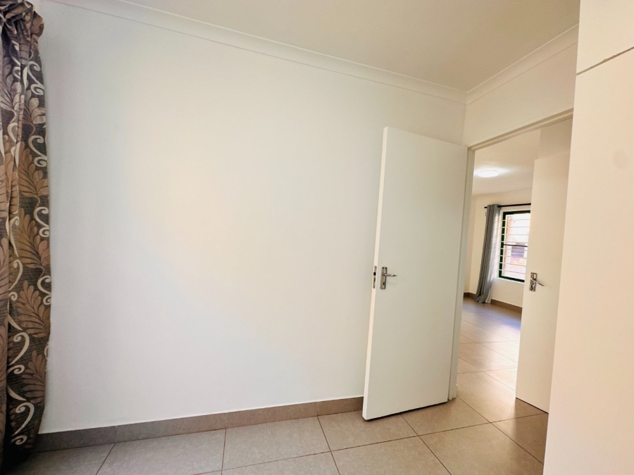 2 Bedroom Property for Sale in Table View Western Cape